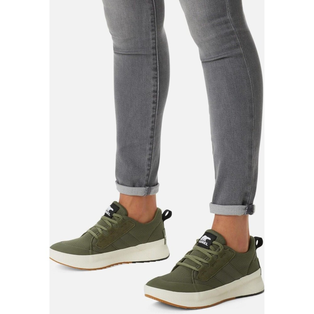 Sorel Out N About III Low Sneakers Size 9.5 NWT MSRP $110